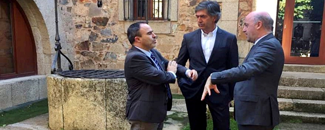 Extremadura refuerza su colaboración con el centro de Portugal Extremadura refuerza su colaboración con el centro de Portugal