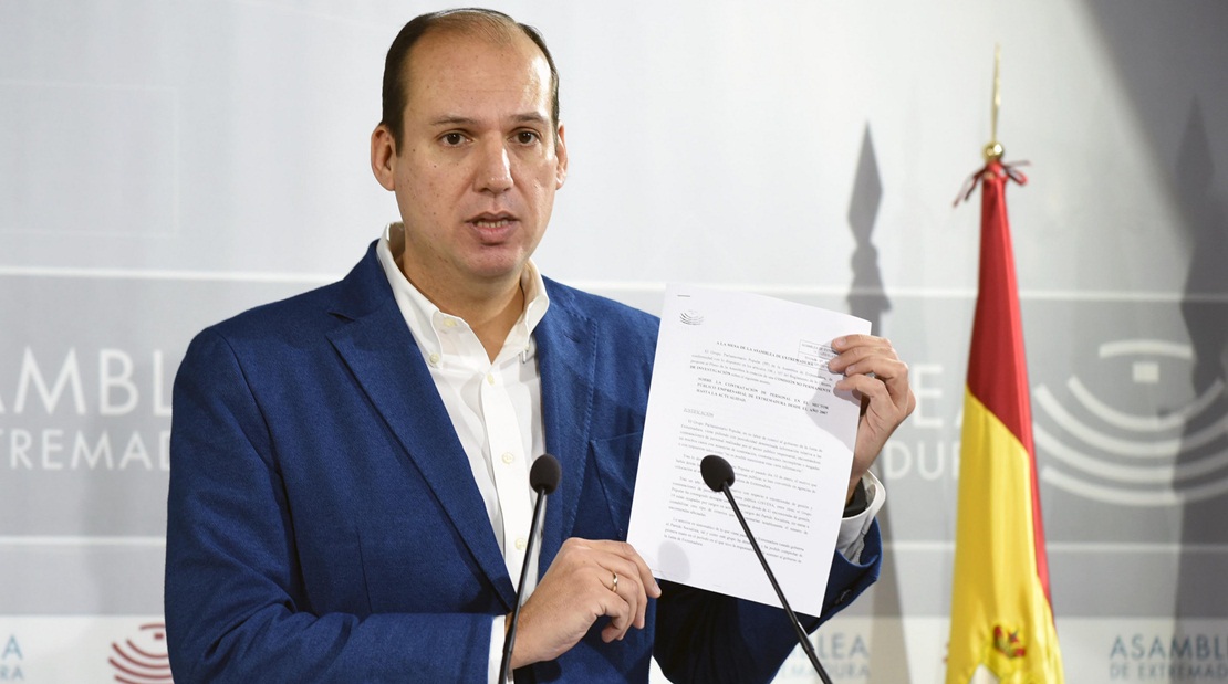 El PP pide una comisión para investigar las contrataciones en empresas públicas El PP pide una comisión para investigar las contrataciones en empresas públicas