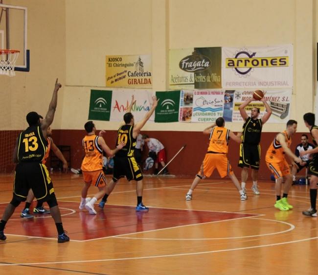 El Baloncesto Pacense intentó la remontada ante un líder invicto