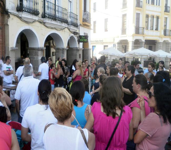 Campamento Dignidad denuncia “recorte” de alimentos del FEGA