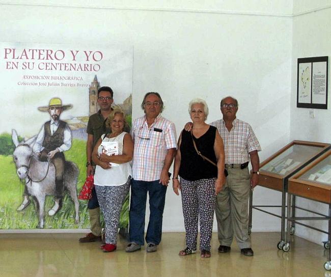 Un sobrino nieto de Juan Ramón Jiménez visita la Biblioteca de Extremadura