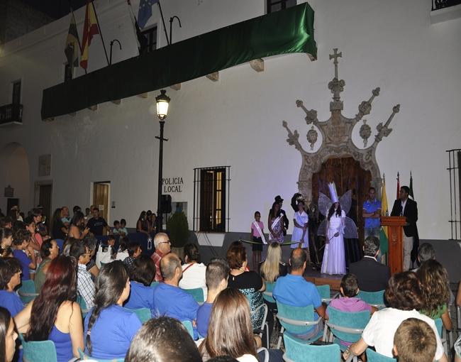 Los Prisiñas inauguran las ferias y fiestas de Olivenza 2014