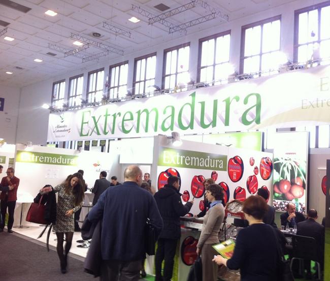 Empresas extremeñas exponen sus productos en la Feria Fruit de Berlín