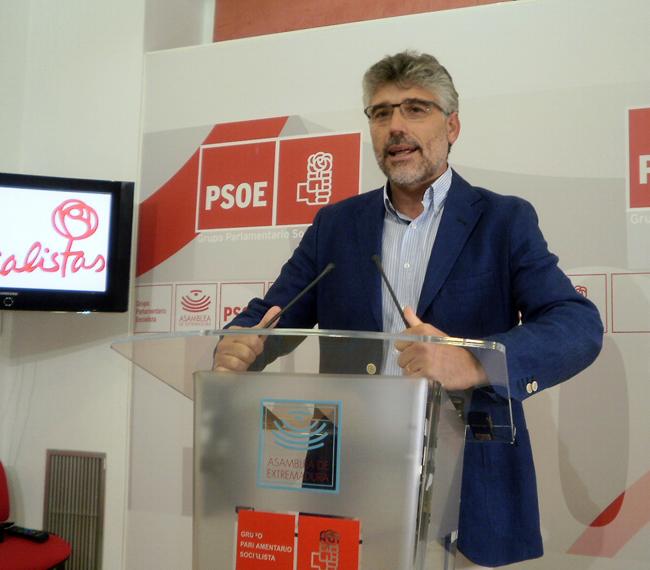 PSOE acusa a la Junta de romper el consenso sobre la Renta Básica