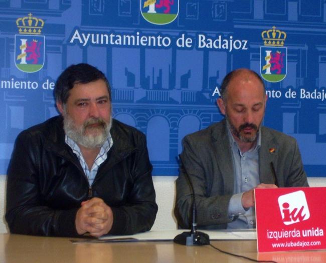Los concejales de IU Badajoz dimitirán si el partido mantiene a Nogales