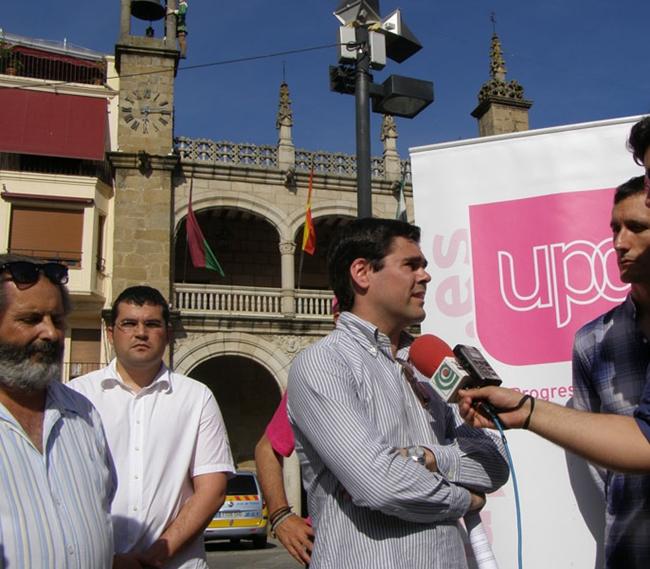 Propuesta de moción de UPyD contra el desmantelamiento de Caja Extremadura en Plasencia