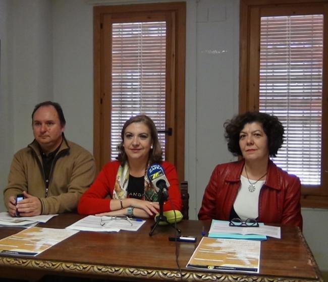 Zafra homenajea a Dulce Chacón en su VII Semana de la Literatura