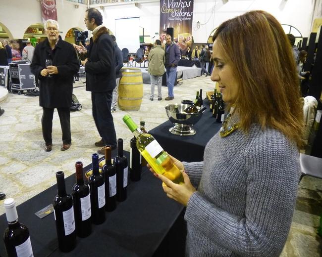 Inaugurada la primera feria denominada “Vinos, Colores y Sabores” en Portalegre