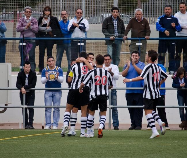 El Club Deportivo Badajoz 1905 afianza su liderato