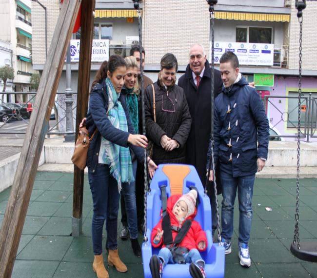 Los parques de Mérida tendrán columpios para niños con discapacidad