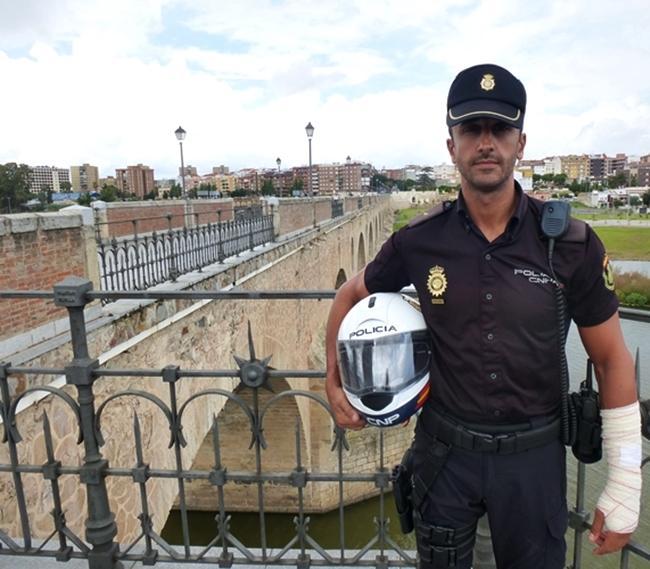 Sorpresa e indignación en la Policía Nacional de Badajoz