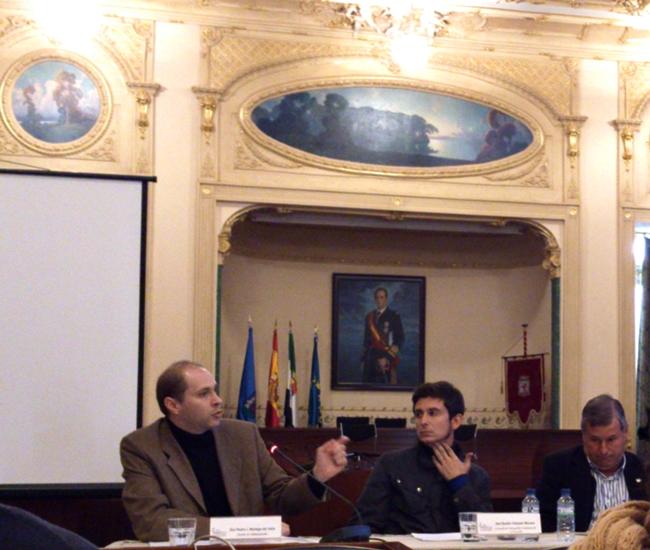 El alcalde de Valdelacalzada acumula varias sentencias en contra