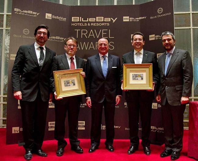 La multinacional hotelera Bluebay distingue al GobEx por impulsar el turismo