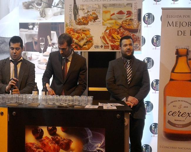 Gran acogida a la cerveza extremeña "Cerex" en Fitur 2015