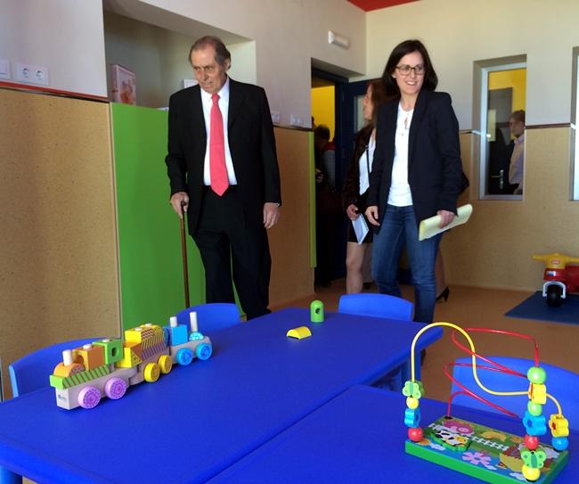 Inagurado el colegio Infantil del polígono San Isidro de Don Benito