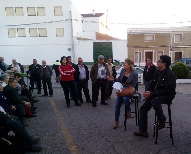 Zahinos protesta por la no reapertura de sus urgencias rurales