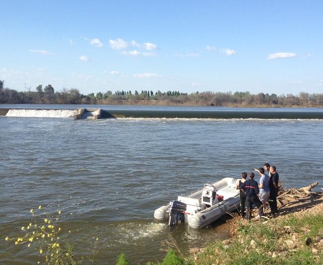 Buscan a un menor desaparecido en el río Guadiana