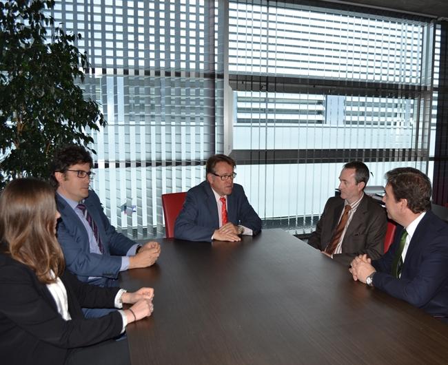 Del Moral recibe al nuevo director del Aeropuerto de Badajoz