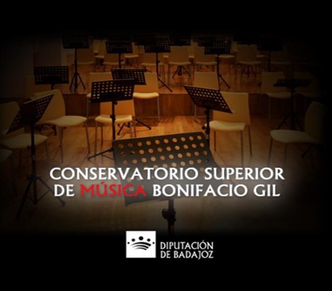 El Conservatorio Superior de Música homenajea a María Coronada Herrera