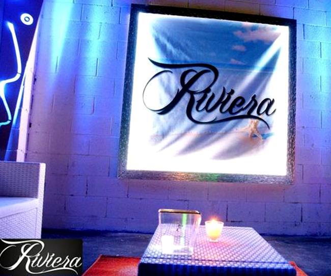 Las discotecas Riviera y Tarifa enfrentadas por la práctica ilegal del botellón