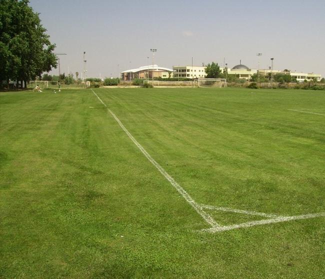 Badajoz y Benfica forman la primera Escuela Profesional de Fútbol extremeña