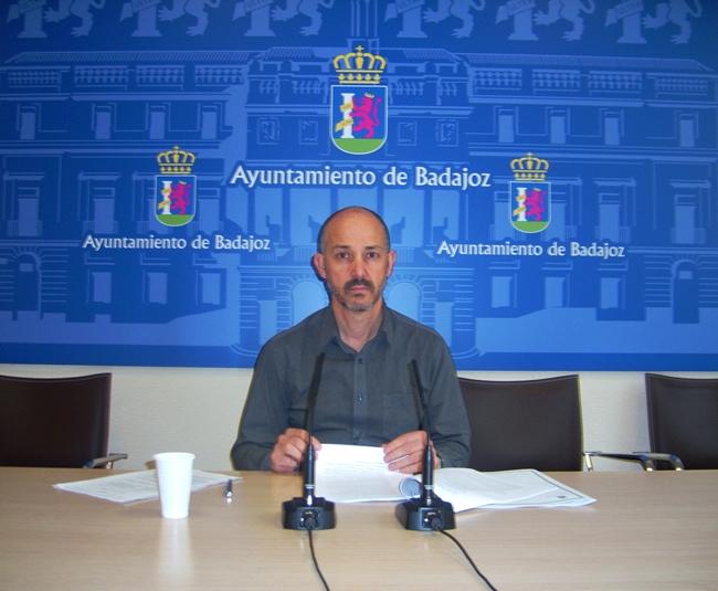 IU-Badajoz pide la nulidad de la Ordenanza de Policía Urbana