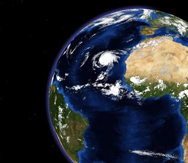 El huracán Humberto podría plantarse frente a las islas portuguesas de Azores