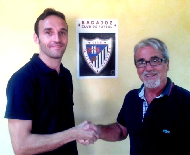 Sabino ficha por el Badajoz CF que sigue formando una gran plantilla