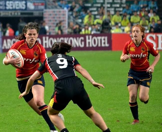 La pacense María Ribera vuelve a jugar al rugby tras su operación