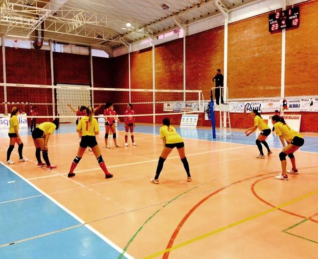 Mal comienzo para el equipo senior del Santa Teresa Voleibol