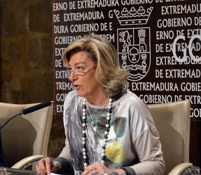 El SEPAD invierte en centros de mayores y en el CADEX de Badajoz