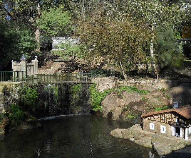 Proyecto de zonas de esparcimiento para perros en Plasencia