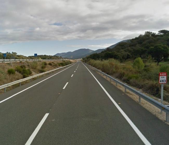 Tres fallecidos en un choque frontal cerca de Plasencia