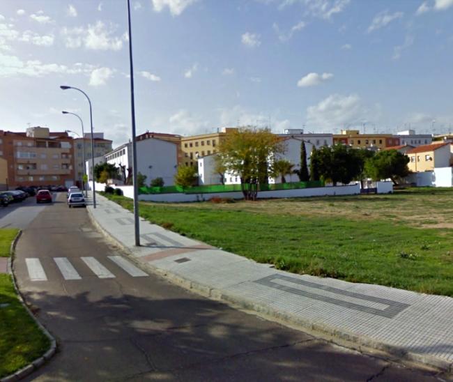 Las obras del nuevo colegio pacense Nuestra Señora de Bótoa, más cerca