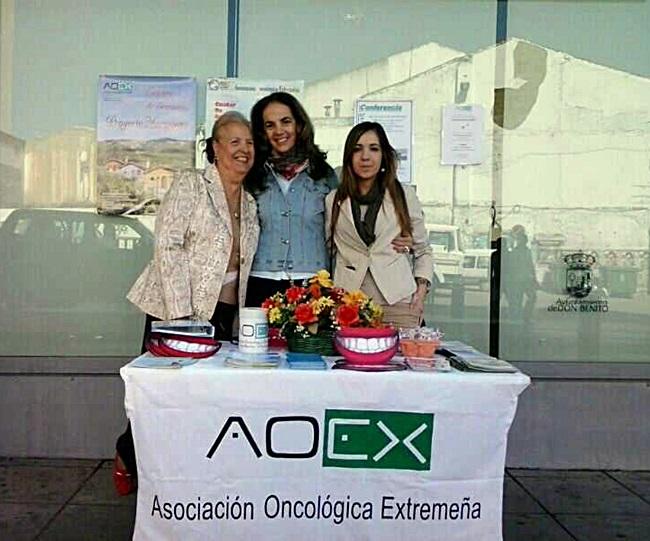 La AOEx presenta el manual “Todo lo que empieza cuando termina el Cáncer”
