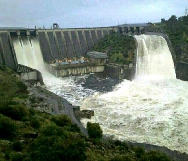 Varios pantanos extremeños comienzan a desembalsar