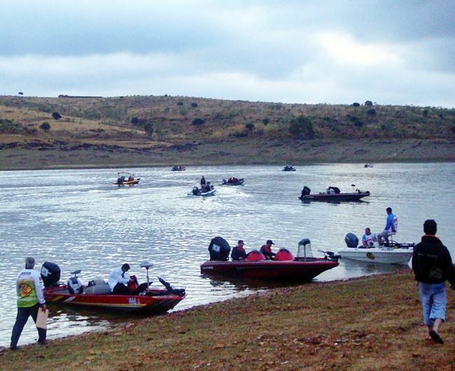 El Open Internacional Siberia Bassextrem se celebra en Valdecaballeros