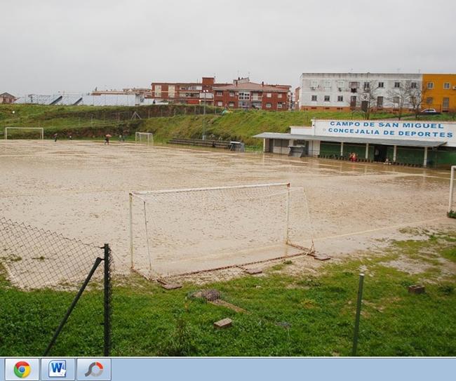 El campo de fútbol de San Miguel de Plasencia será de césped artificial