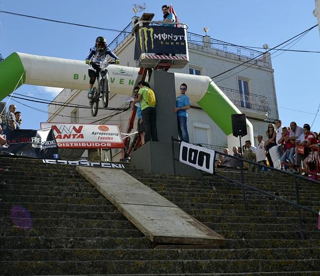 Descensos y saltos de vértigo aumentan el nivel del IV DH Urbano de Alburquerque