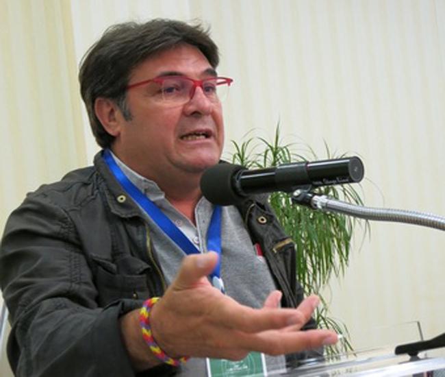 UGT apela a la “madurez” democrática y CCOO pide reformas “profundas”