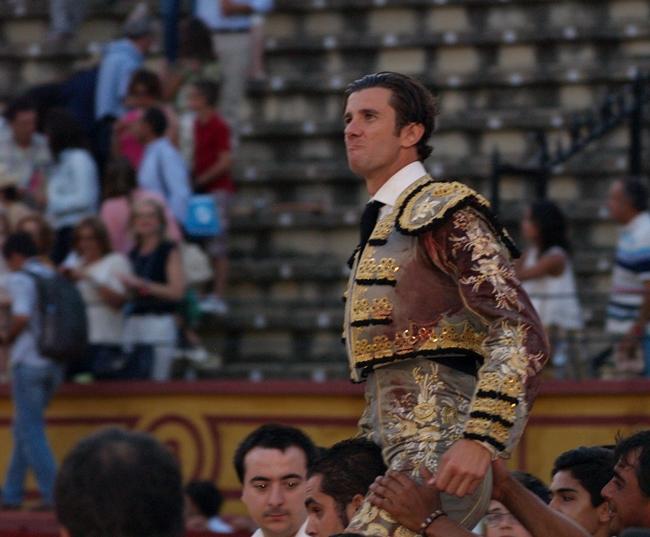 Puerta grande para Israel Lancho en la primera de Feria