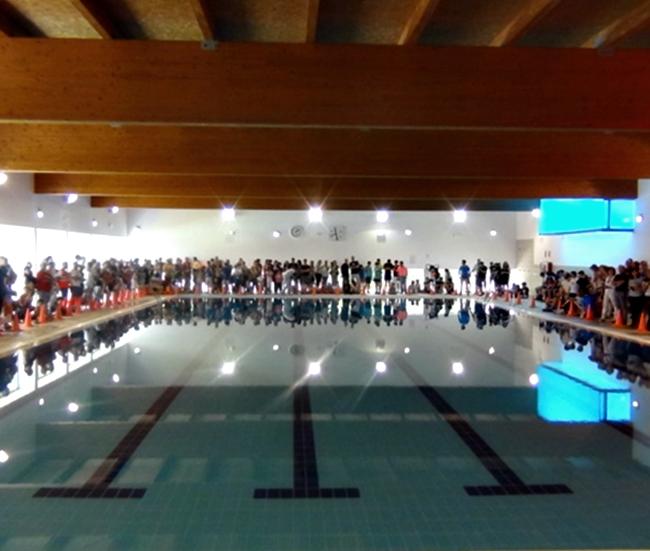 Los zafrenses ya disfrutan de su Piscina Climatizada