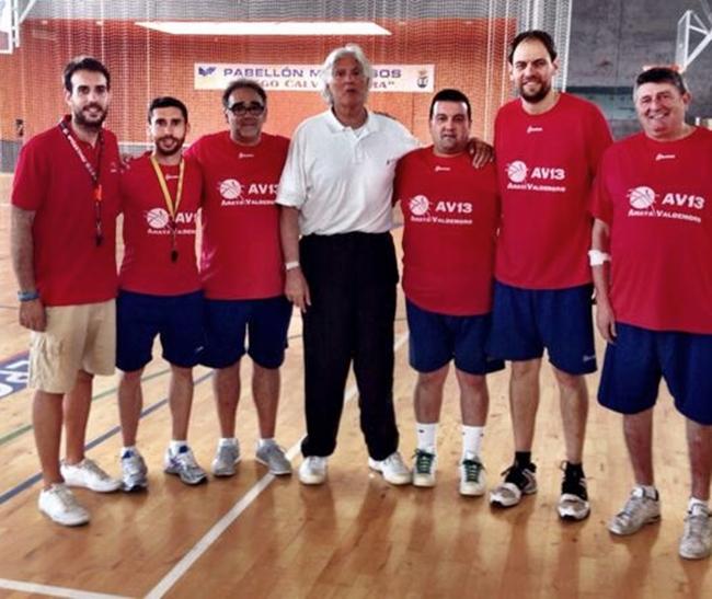 El técnico del CB Al-Qazeres visita el Campus Amaya Valdemoro