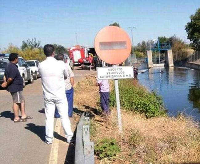 Encuentran el cadáver de un hombre en el Canal de Montijo 