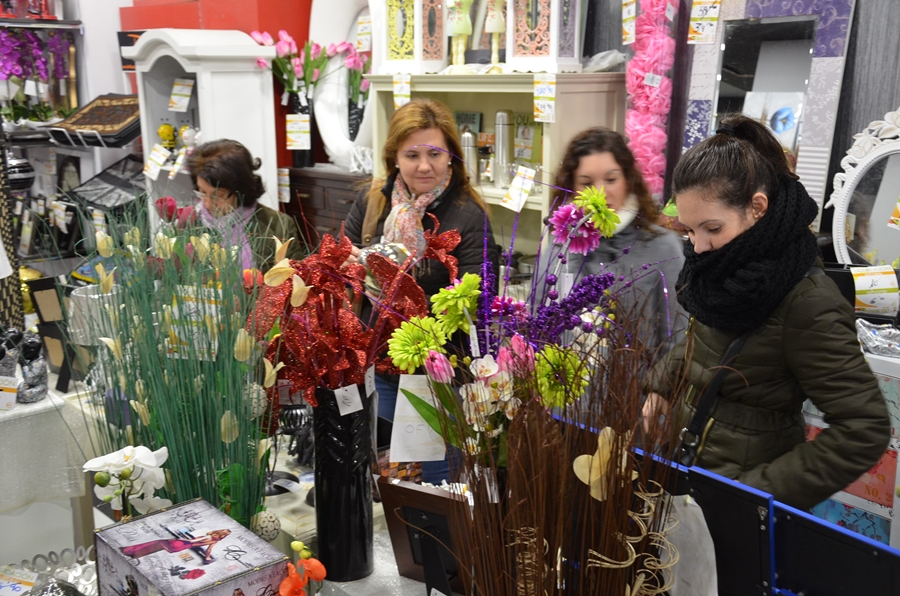 Buen ambiente en Badajoz con motivo de las compras navideñas