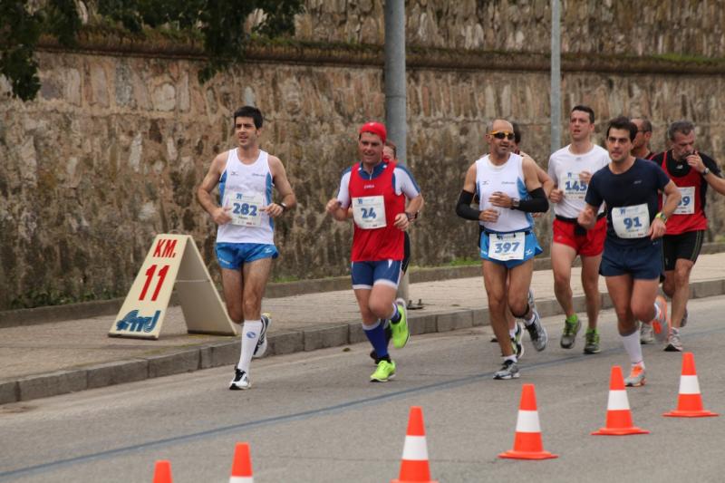 XXI Maratón Popular Ciudad de Badajoz XXI Maratón Popular Ciudad de Badajoz
