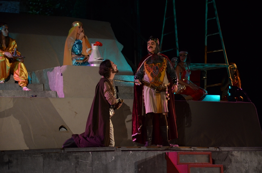 Representación teatral Milenio de Badajoz