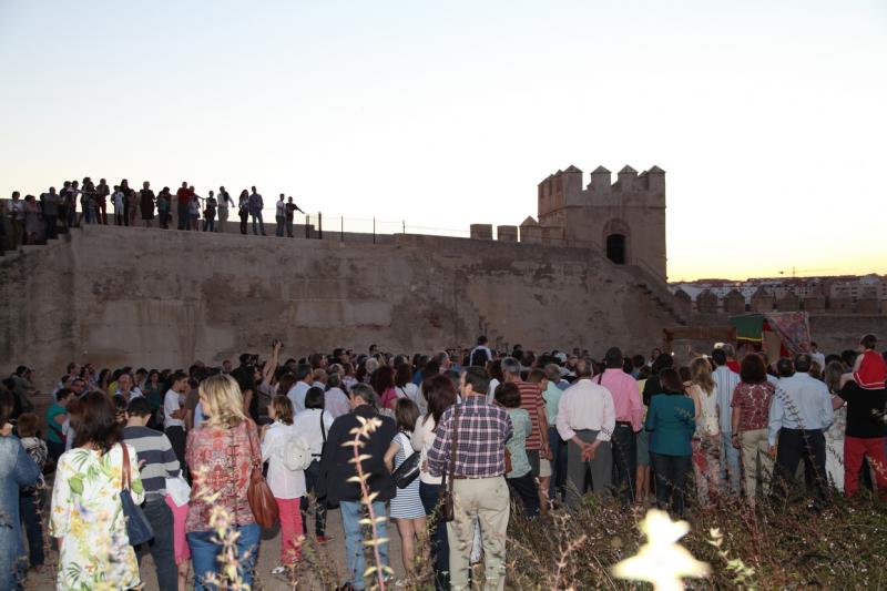 Gran acogida de la ruta teatralizada por el Casco Antiguo de Badajoz
