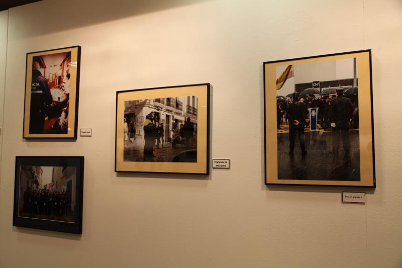 Las fotografías del concurso policial se exponen en el Luis de Morales de Badajoz