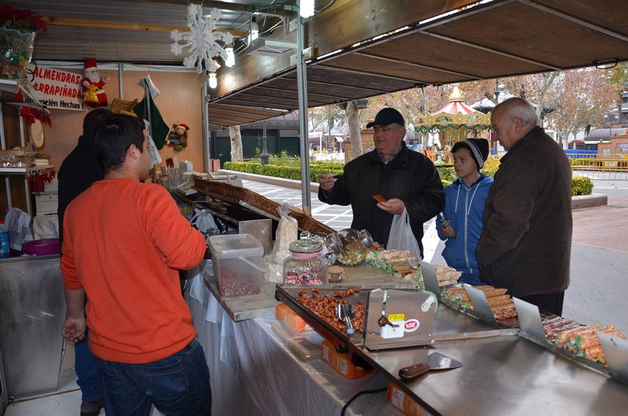 Buen ambiente en Badajoz con motivo de las compras navideñas